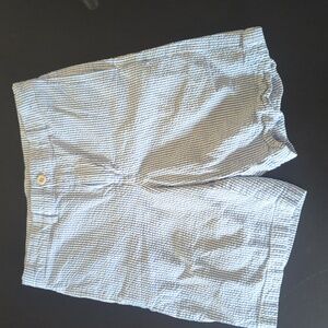Boys Vineyard, Vines, seersucker blue and white shorts size 14